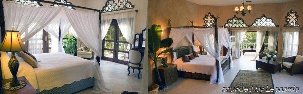 The Palace At Playa Grande Rio San Juan Room photo